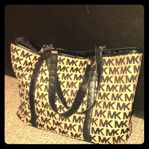 Michael Kors bag